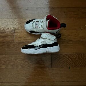 Kids White Jordan Shoes